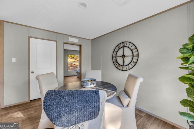 946 Essic Road, Ball Ground, GA 30107