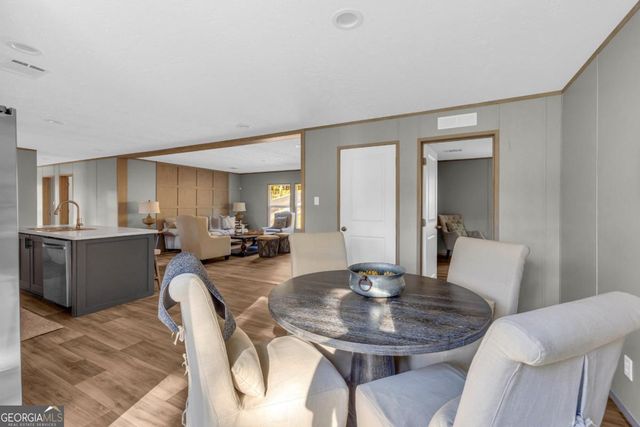 946 Essic Road, Ball Ground, GA 30107