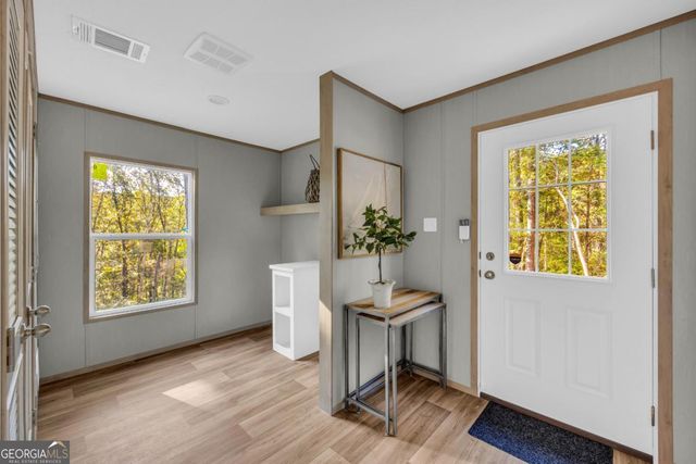 946 Essic Road, Ball Ground, GA 30107