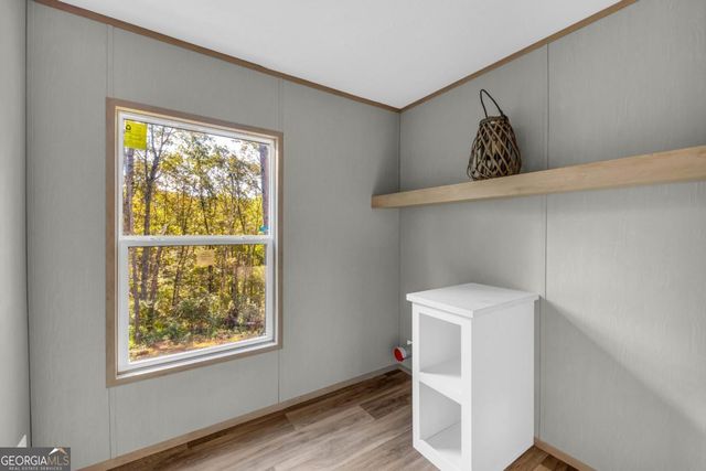 946 Essic Road, Ball Ground, GA 30107