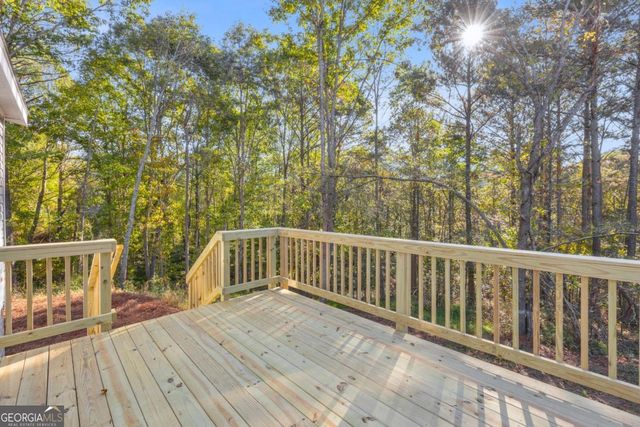 946 Essic Road, Ball Ground, GA 30107