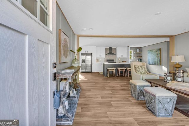 946 Essic Road, Ball Ground, GA 30107