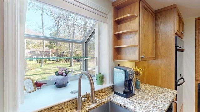 38 Kiahs Way, Sandwich, MA 02537
