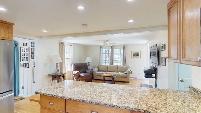 38 Kiahs Way, Sandwich, MA 02537