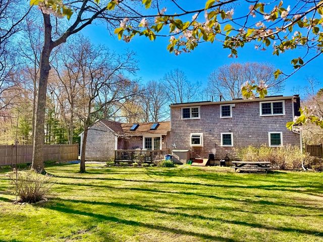 38 Kiahs Way, Sandwich, MA 02537