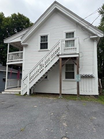 37 Central Ave 4, Ayer, MA 01432