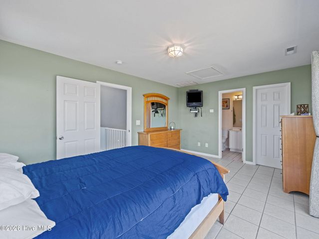 3735 Island Drive, N Topsail Beach, NC 28460