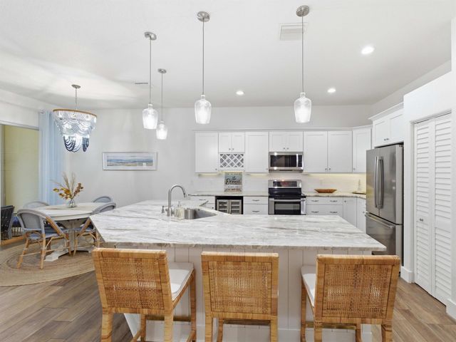 125 Barefoot Cove, Hypoluxo, FL 33462