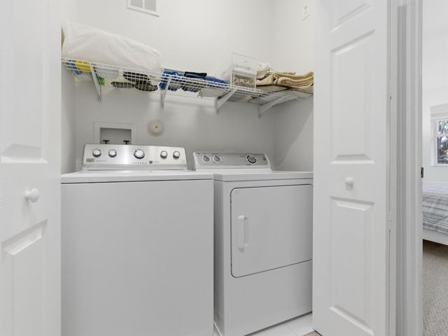 125 Barefoot Cove, Hypoluxo, FL 33462