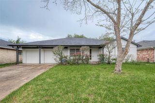 6919 Maczali Drive, Missouri City, TX 77489