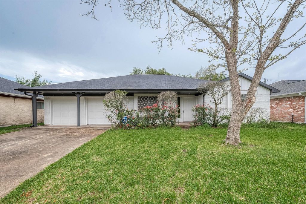 6919 Maczali Drive, Missouri City, TX 77489