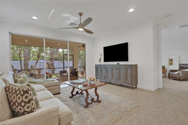13466 Kent ST, Naples, FL 34109
