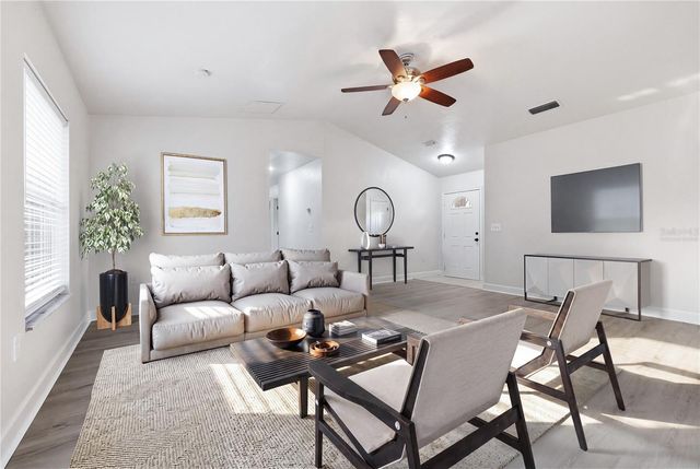 577 NW 259TH TERRACE, Newberry, FL 32669