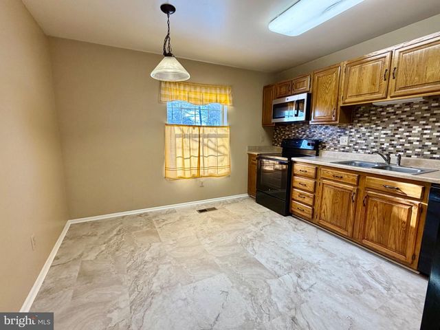 7 CROSS FALLS CIR, Sparks Glencoe, MD 21152