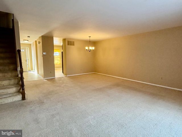 7 CROSS FALLS CIR, Sparks Glencoe, MD 21152