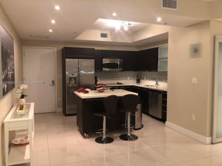 90 SW 3rd Street 3802, Miami, FL 33130