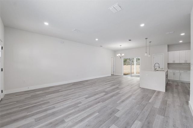 17386 SW 25TH CIRCLE, Ocala, FL 34473