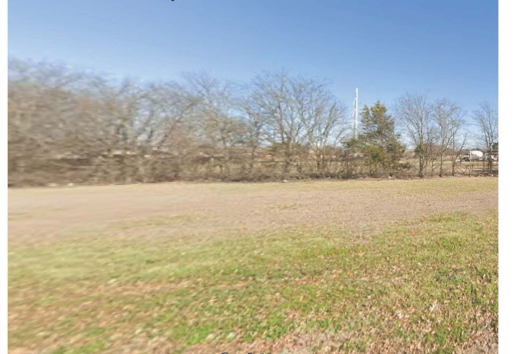 1331 N Houston School Road, Lancaster, TX 75146