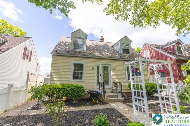 852 North Irving Street, Allentown City, PA 18109