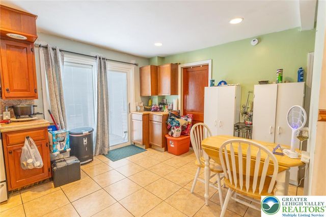 852 North Irving Street, Allentown City, PA 18109