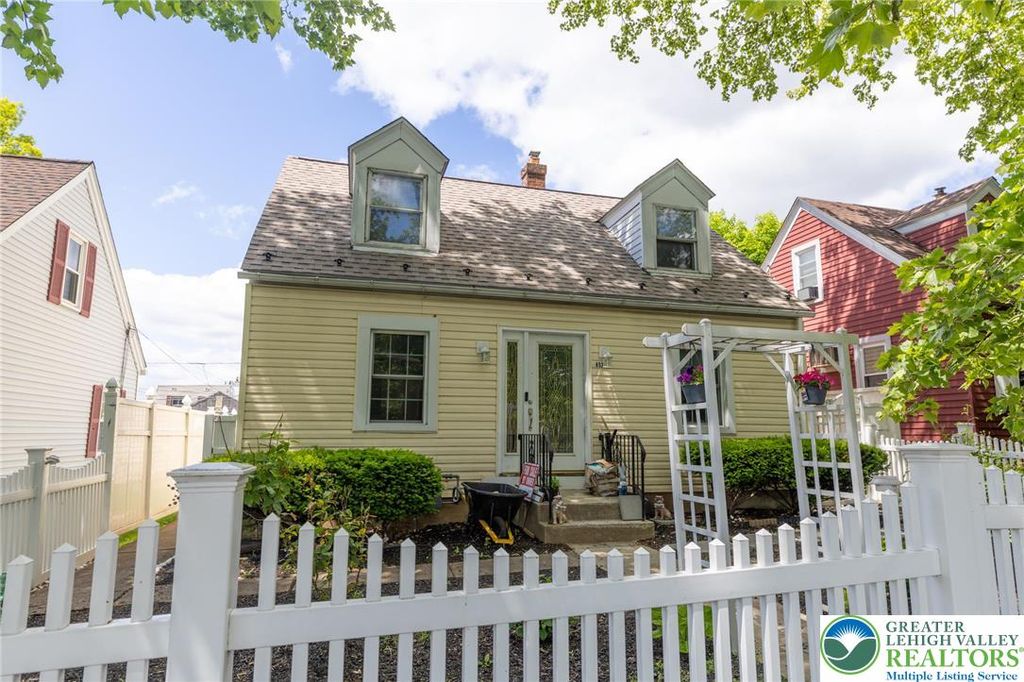 852 North Irving Street, Allentown City, PA 18109