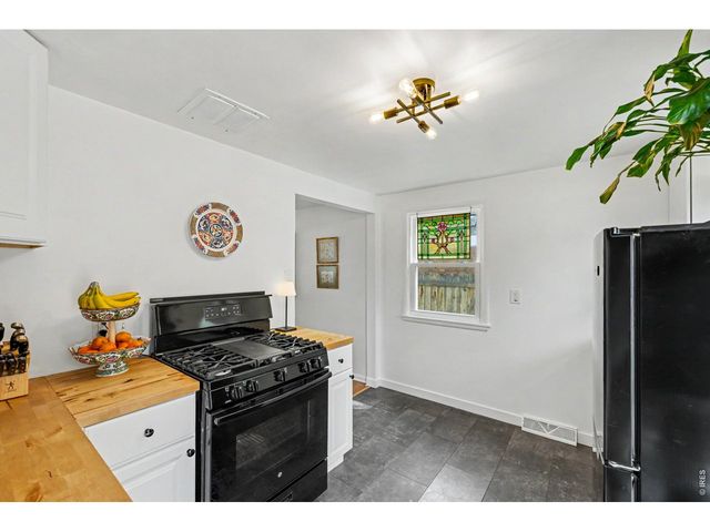 757 Lashley St, Longmont, CO 80504