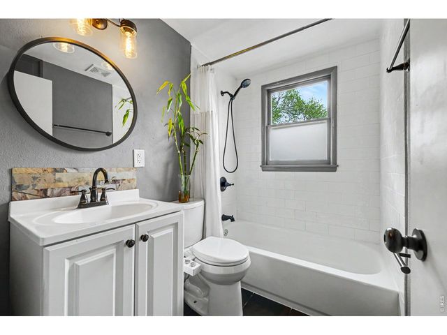 757 Lashley St, Longmont, CO 80504