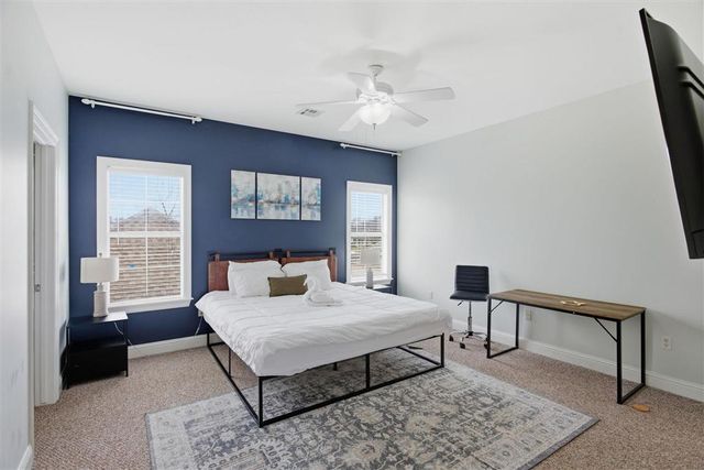 1870 Lake Street, Lake Charles, LA 70601