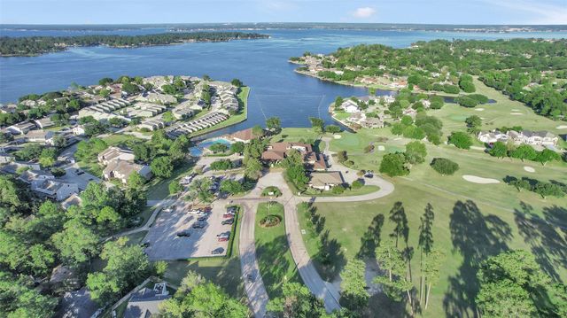 104 Harbour Town Circle, Conroe, TX 77356