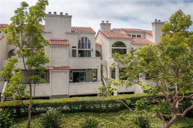 17151 Corbina, Huntington Beach, CA 92649