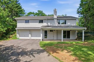 101 Dover Drive, Moon/crescent Twp, PA 15108