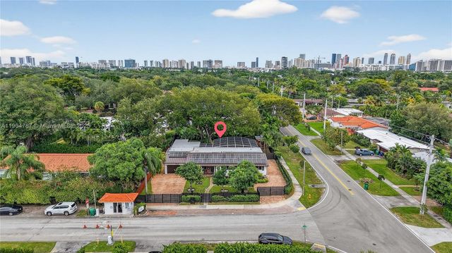 19901 NE 21st Ave, Miami, FL 33179