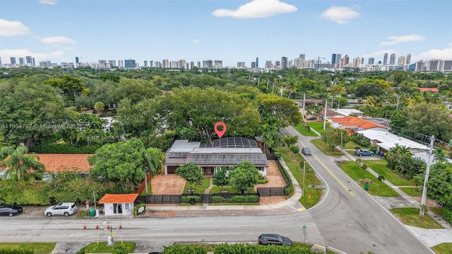 19901 NE 21st Ave, Miami, FL 33179