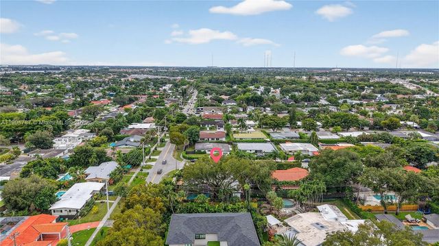 19901 NE 21st Ave, Miami, FL 33179