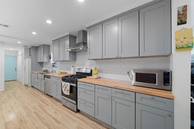 2522 W Jefferson Boulevard, Dallas, TX 75211