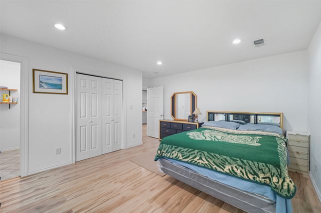 2522 W Jefferson Boulevard, Dallas, TX 75211