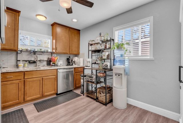 2020 2020 S American St., Stockton, CA 95206