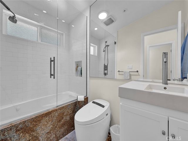 20537 Little Rock Way A, Malibu, CA 90265