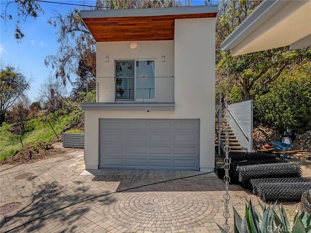 20537 Little Rock Way A, Malibu, CA 90265
