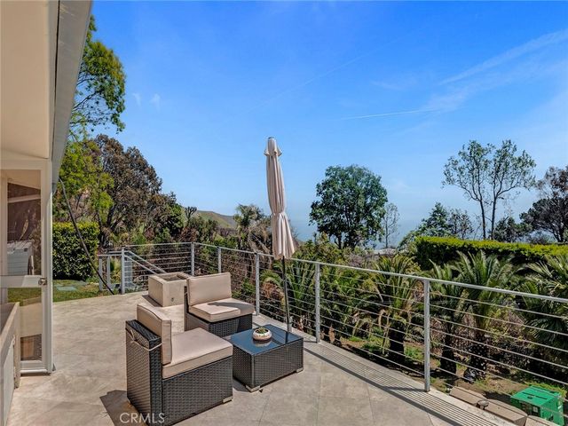 20537 Little Rock Way A, Malibu, CA 90265