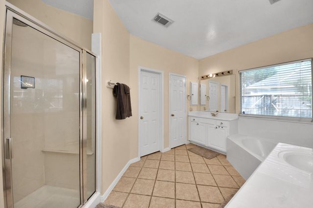 5703 Bishops Glen Court, Houston, TX 77084