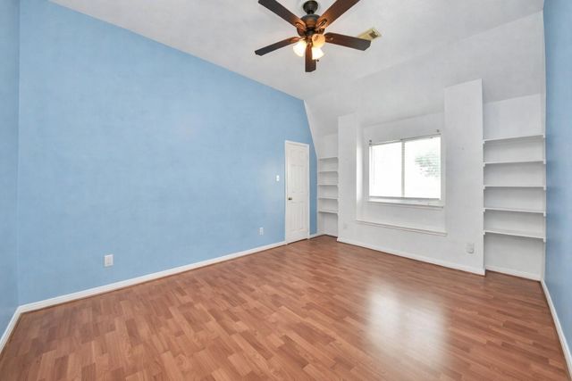 5703 Bishops Glen Court, Houston, TX 77084