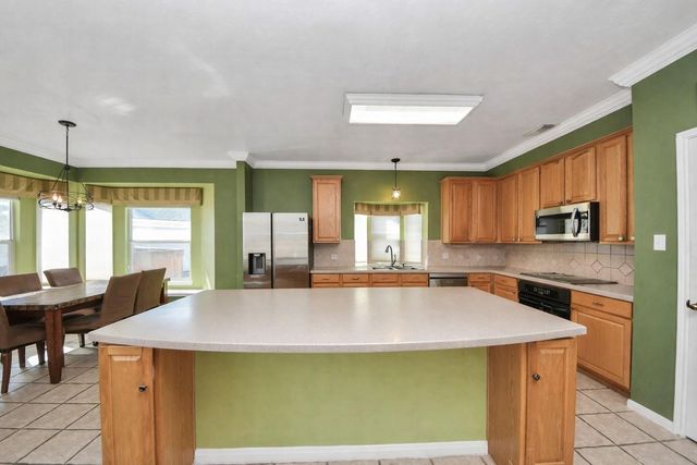 5703 Bishops Glen Court, Houston, TX 77084