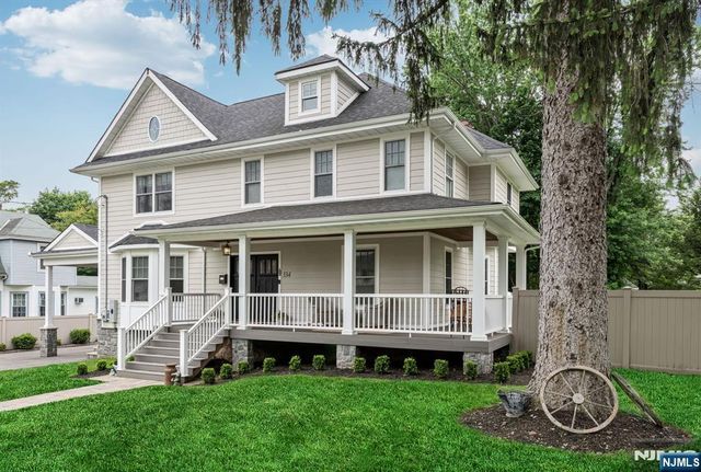 334 Durie Avenue, Closter, NJ 07624