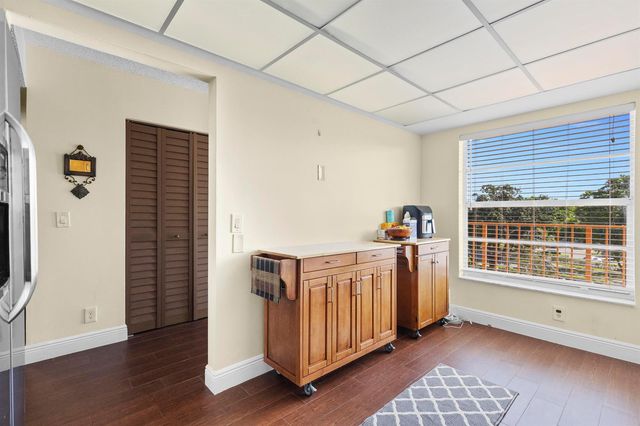 14671 Bonaire Boulevard 404, Delray Beach, FL 33446