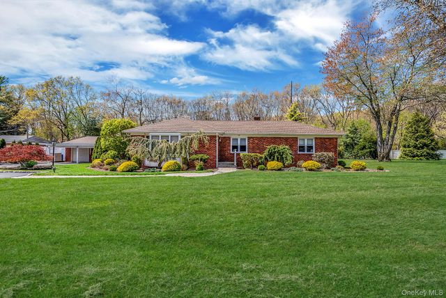 193 Dix Hills Road, Dix Hills, NY 11746
