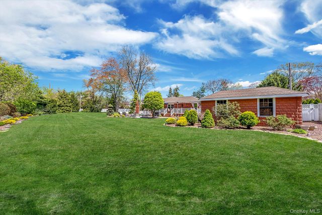193 Dix Hills Road, Dix Hills, NY 11746