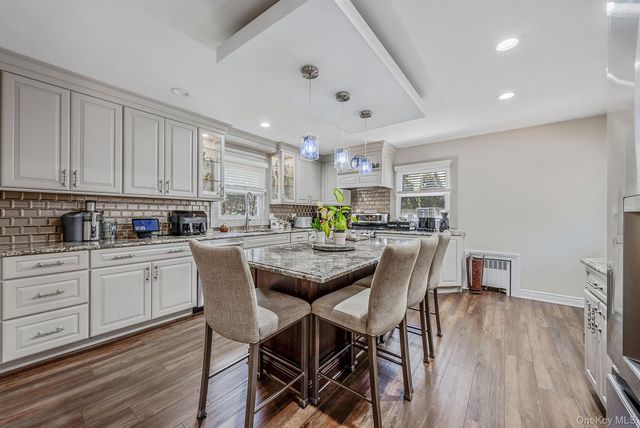193 Dix Hills Road, Dix Hills, NY 11746