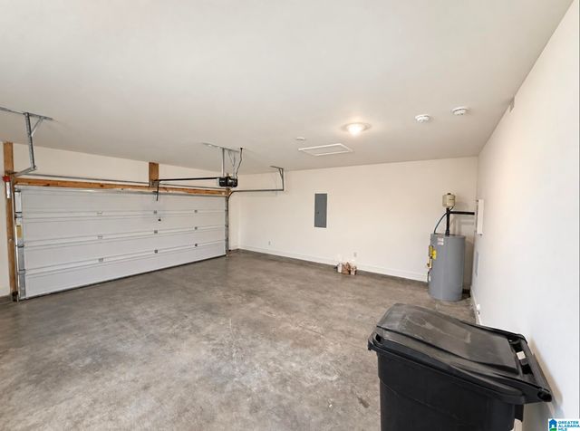 1104 MERION DRIVE, Calera, AL 35040