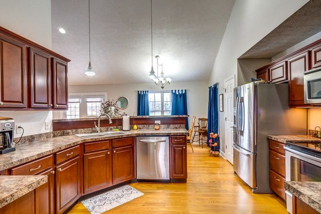 3001 Noble Court, Waco, KY 40385